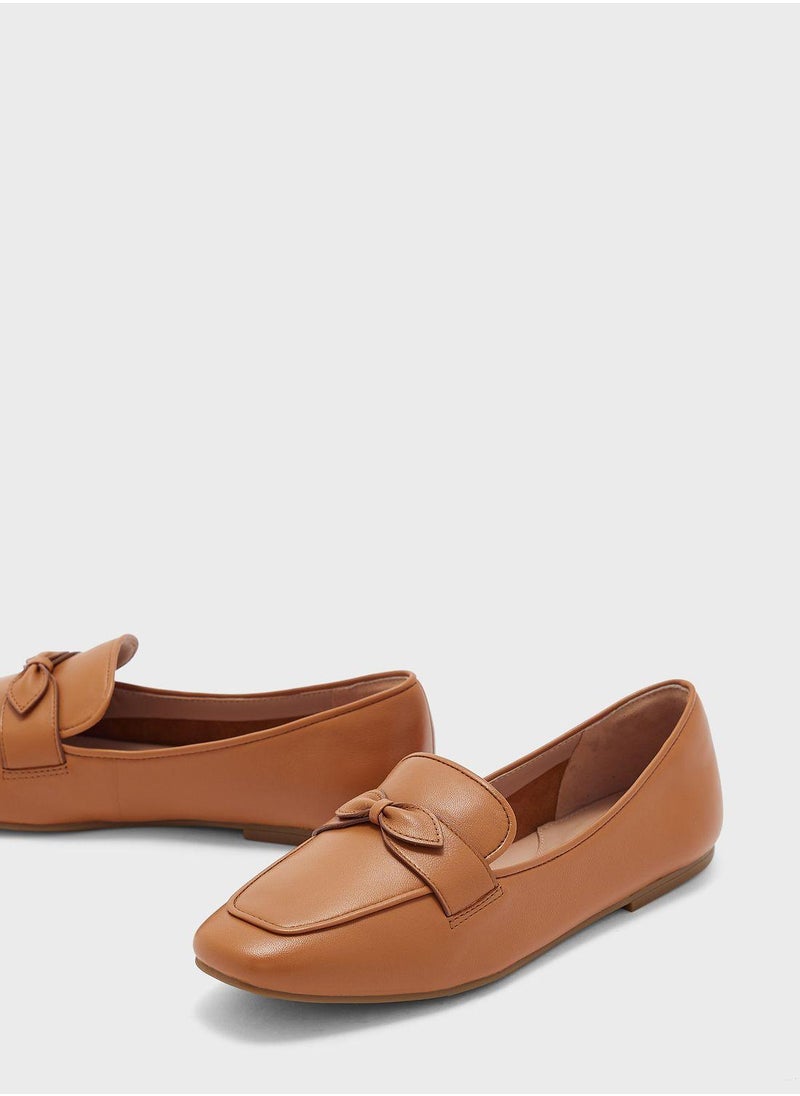 COLE HAAN - Cole Haan York Bow Loafer - Image 1