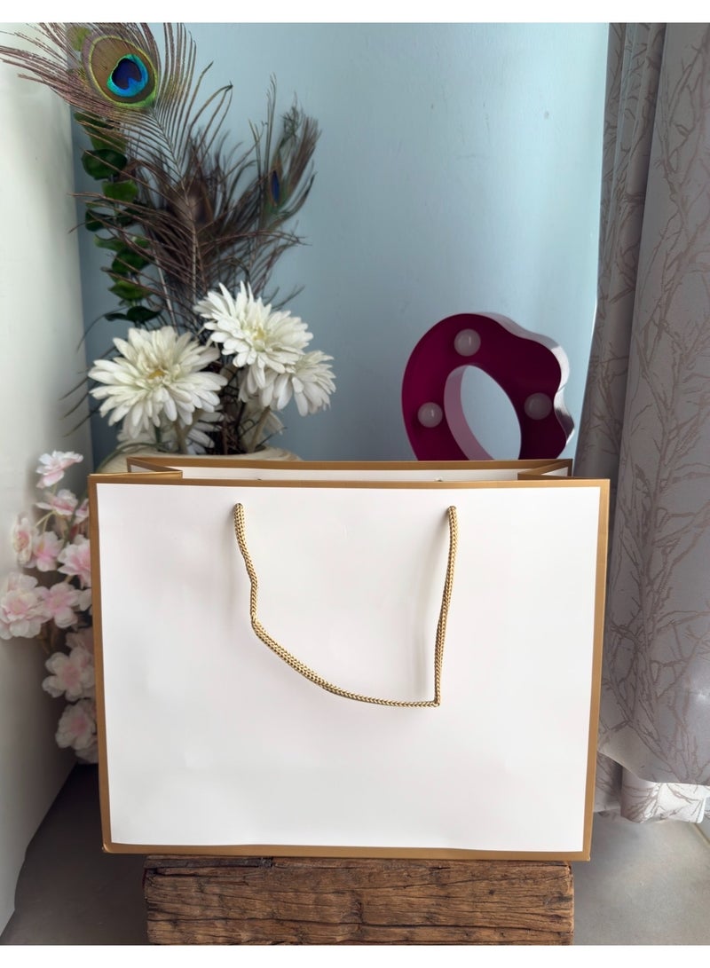 Moon Berry White Large Size Gift Bags with Golden Border - Sold Per Pc - Image 1