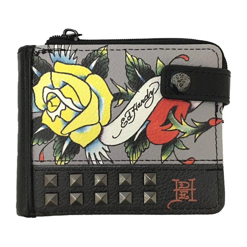 Ed Hardy محفظة ثنائية الطي ED HARDY مزينة بطبعة الحب والورود مع مسامير هرمية وإغلاق بالضغط - Image 1