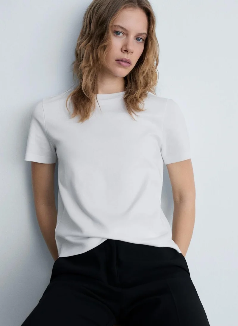 مانجو Short-Sleeved Cotton T-Shirt