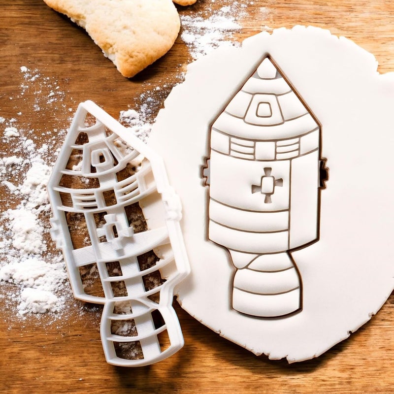 EROTNGO Space Command Spacecraft Cookie Cutter Set Ideal Galaxy Theme Birthday Parties Astronaut Adventures Outer Space Baking Kids Party Supplies and Fun Dessert Decoration ONLY Spacecraft - Image 1