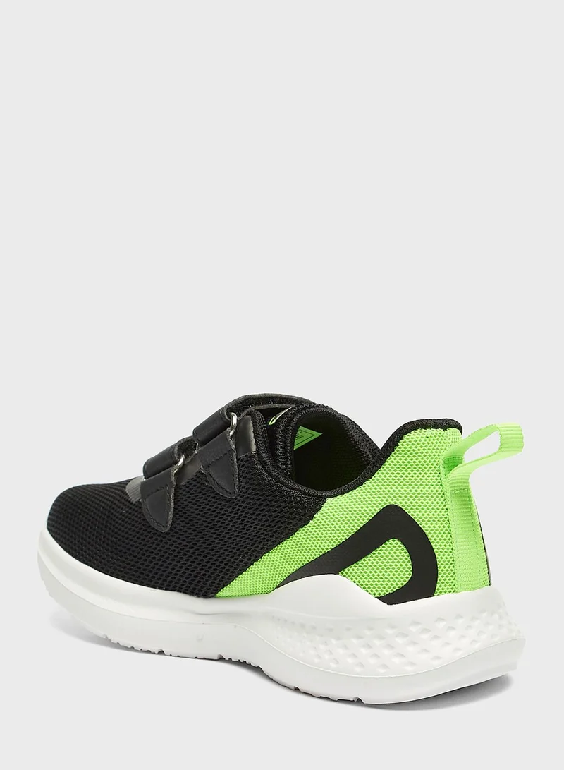 Dash Kids Velcro Sneakers