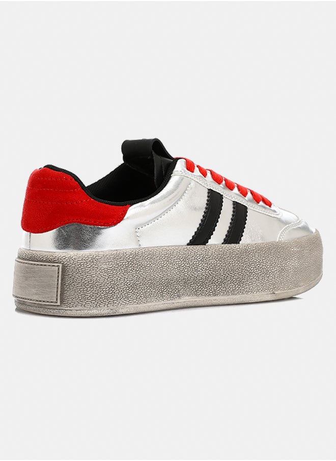 DejaVu Fashionable Sneakers  - Image 3