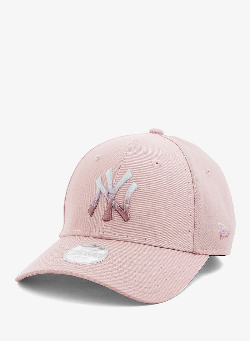 NEW ERA 9Forty Metallic Logo New York Yankees Cap - Image 1