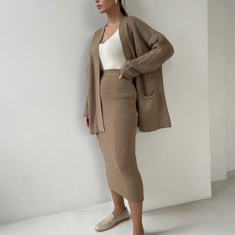 Casual Knit Sweater Set with Belted High-Waist Skirt creamy-white Crewneck - Image 2