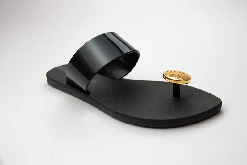 Voices Look Me Metal Women'S Single Strap Sandals - Black