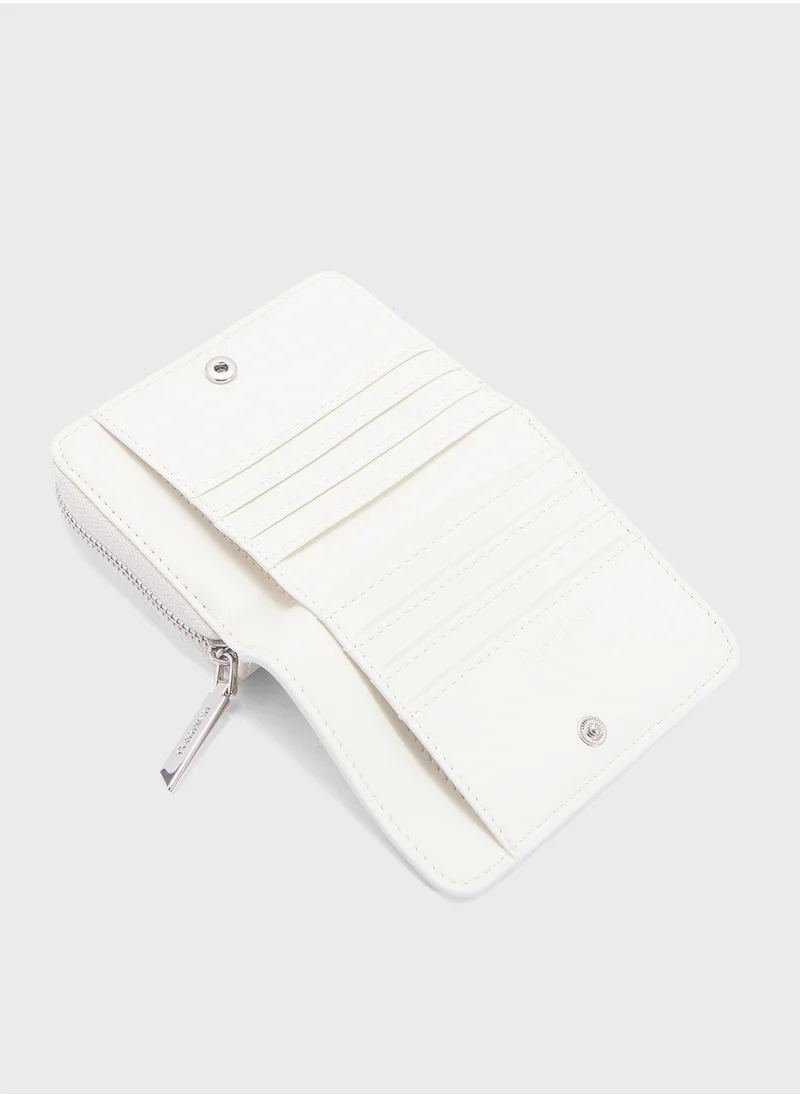 CALVIN KLEIN MEDIUM ZIP WALLET