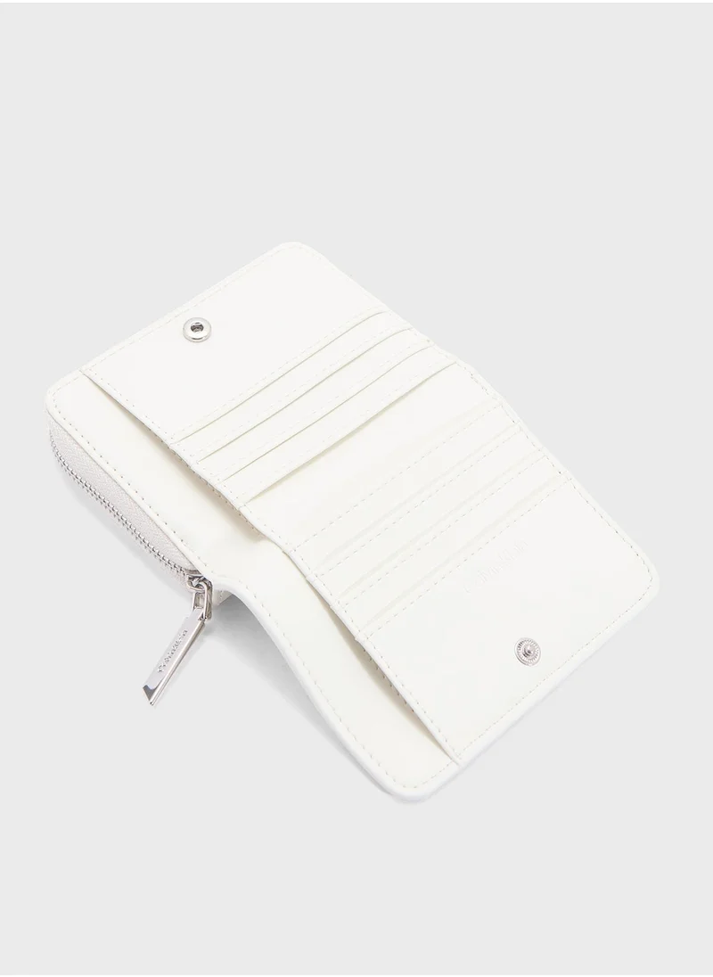 CALVIN KLEIN MEDIUM ZIP WALLET