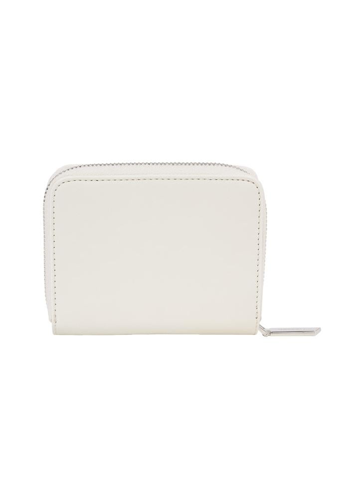 CALVIN KLEIN MEDIUM ZIP WALLET  - Image 2