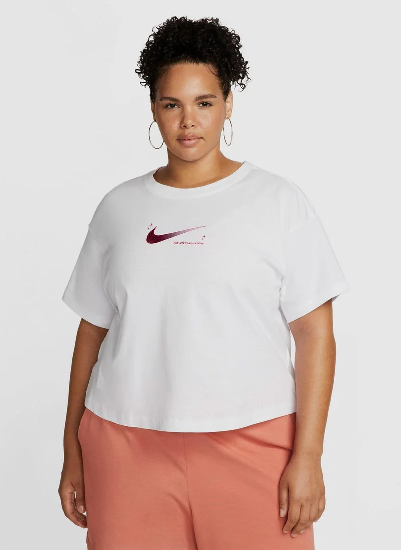Nike Women's Sportswear Swoosh Boxy T-Shirt