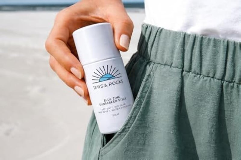 Rays & Rocks Zinc Sunscreen Stick, SPF 50+, Water Resistant, Green, 30g - Image 3