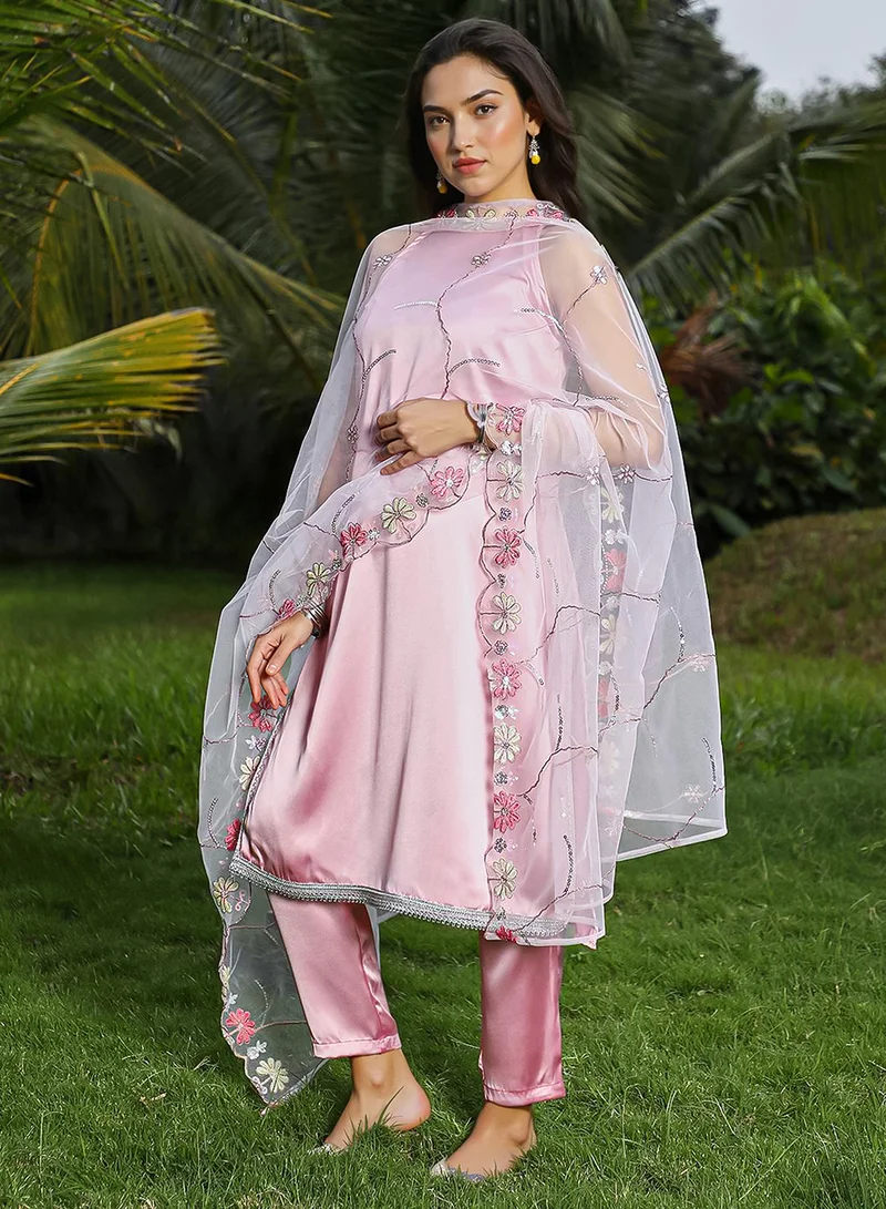  قصة Women's Powder Pink Blush Bloom Kurta Set
