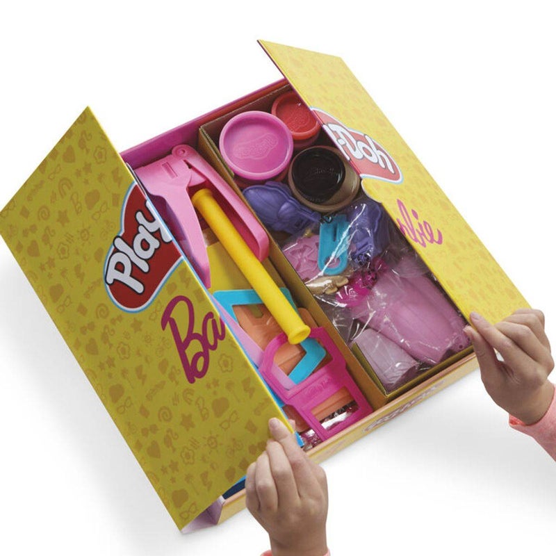 Play-Doh Barbie Designer Fashion Show Playset (29.21 cm, 394.5 g) - Image 2