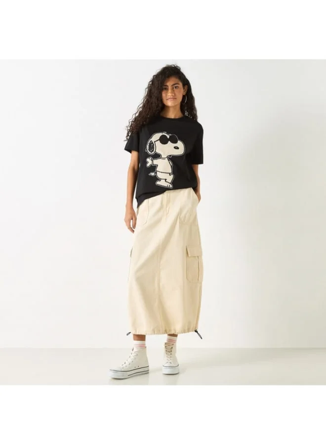 SP Characters Snoopy Print T-Shirt with Crew Neck and Short Sleeves