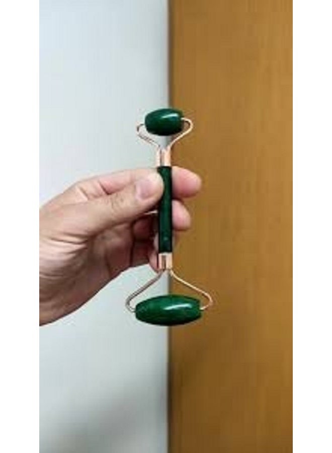 Double-Sided Jade Crystal Facial Massager Gold Dark Green - Image 3