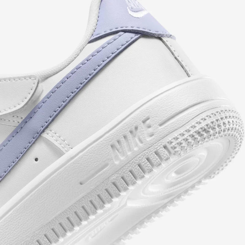 Nike Kids' Force 1 Low LV8 EasyOn Shoes