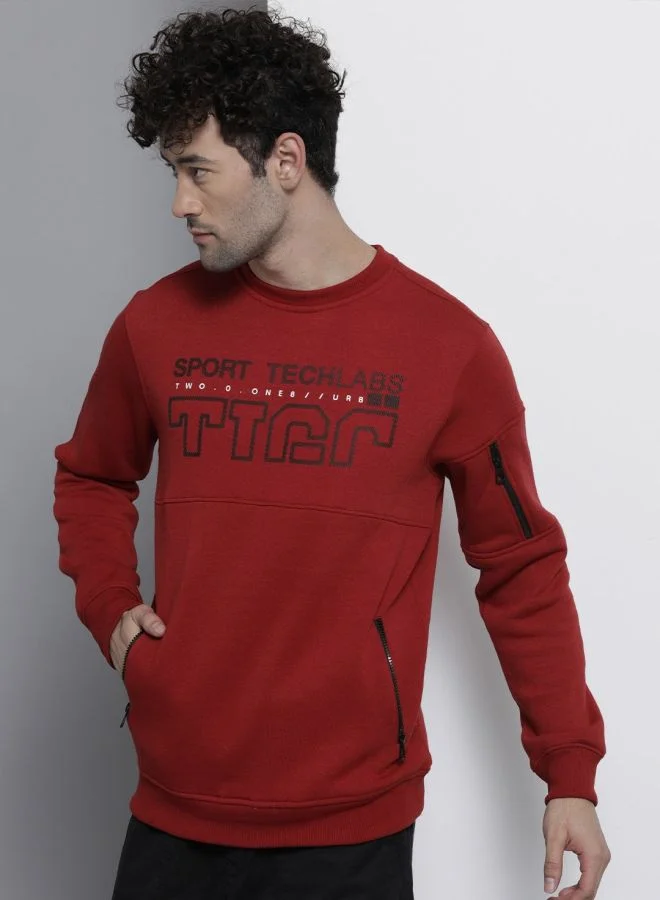 The Indian Garage Co  The Indian Garage Co Men Regular Fit Printed Crew Neck Full Sleeves Sweatshirt  | Best Price UAE