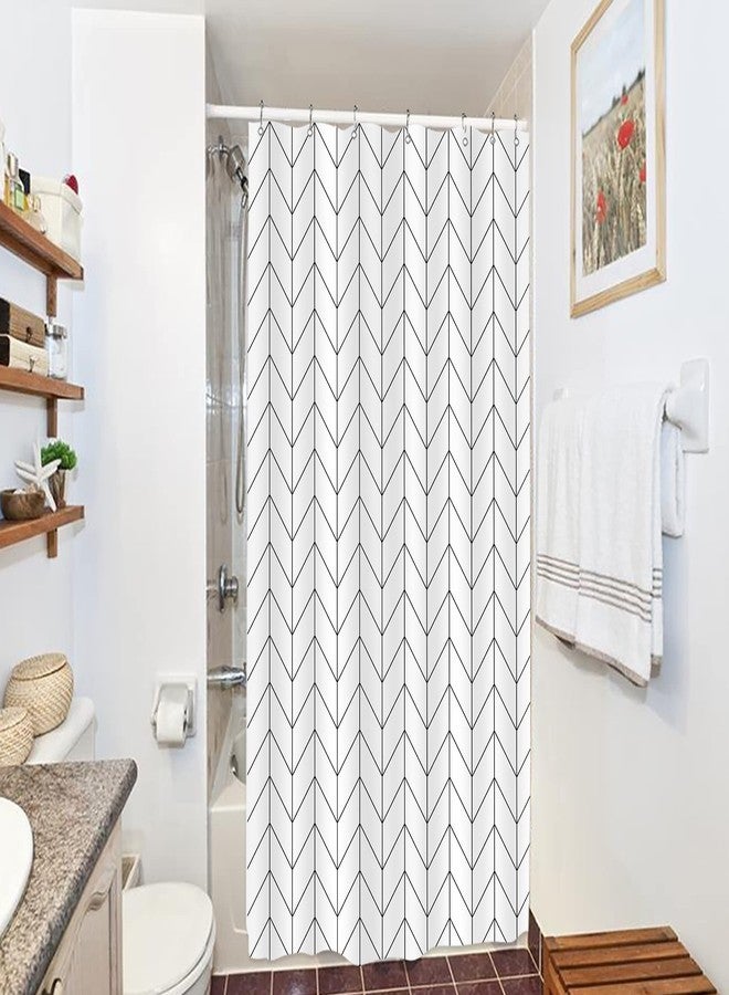 ريديكور ستارة حمام صغيرة من Riyidecor مقاس 36 عرض × 72 ارتفاع بوصة، ستائر حمام عصرية ضيقة باللونين الأسود والأبيض بتصميم متعرج، نصف قائم على شكل متعرج من قماش مقاوم للماء مع 7 خطافات - Image 5