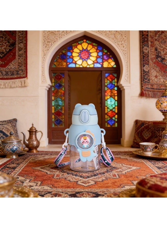 لطيف كرتون زجاجة ماء للأطفال مع 3D دمية الديكور، الوجه أعلى القش & حزام قابل للتعديل، تسرب-- برهان & BPA-- مجانا، 600 مل، مثالية للرياضة في الهواء الطلق & مدرسة، 1 حزمة - Image 3