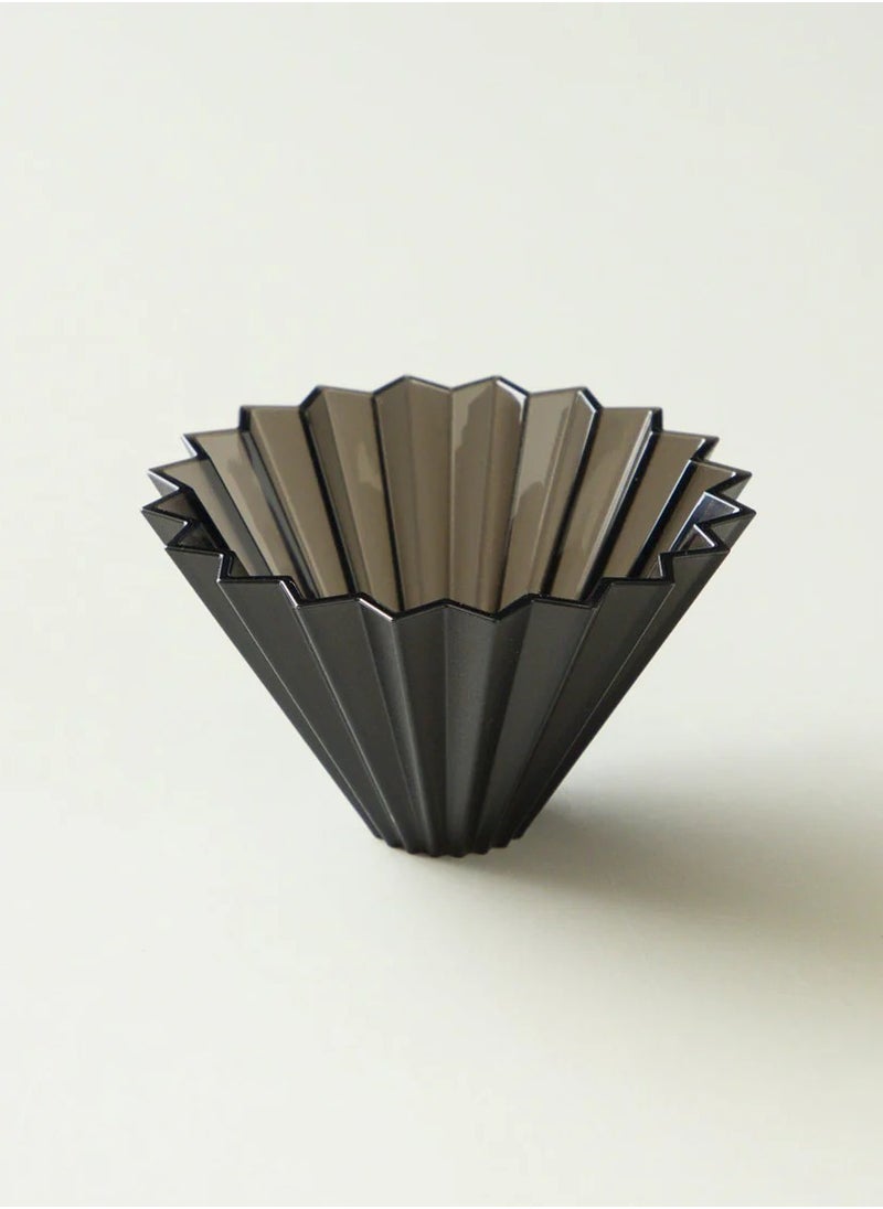 Dripper Air S with Plastic Holder - Pour Over Coffee Maker for 1-2 Cups - Made of AS Resin - Compatible with VCF-01 and Wave 155 filters - Color Matt Black