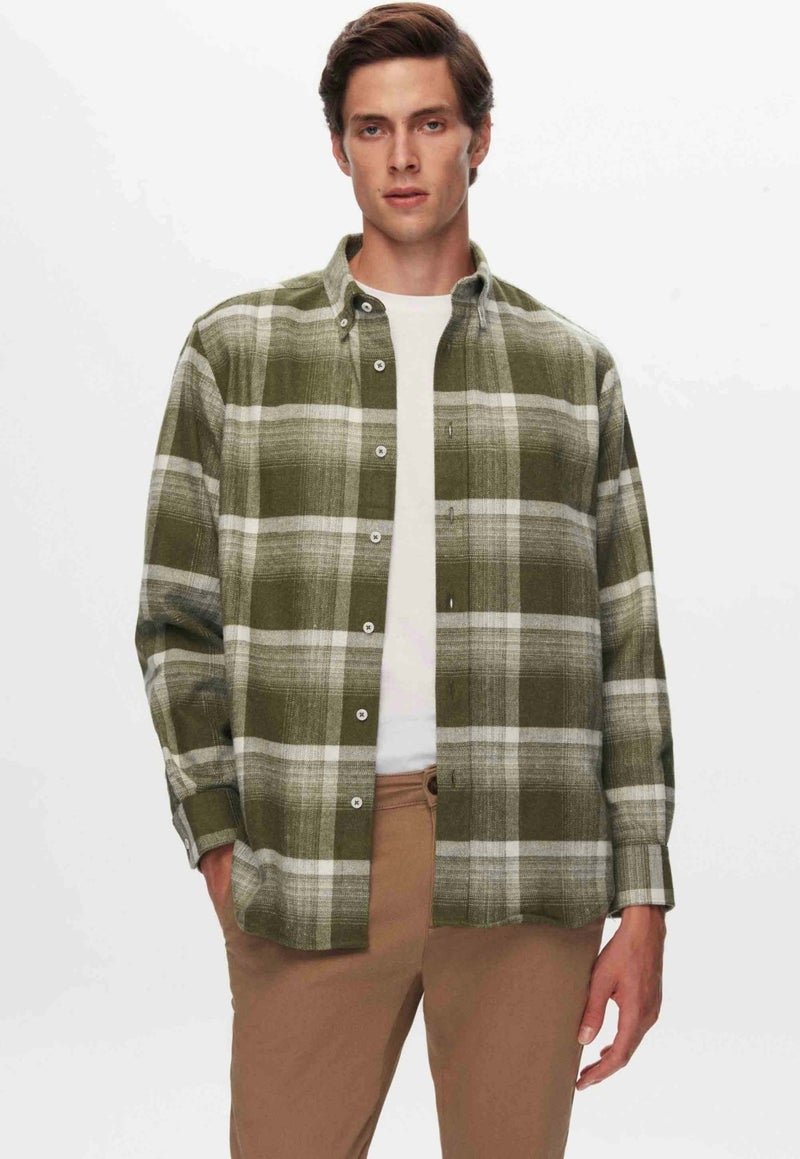 D'S DAMAT Ds Groom Comfort Green Plaid Shirt - Image 2