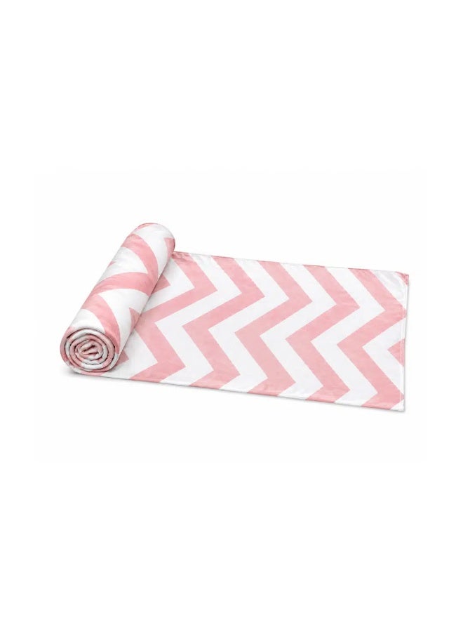 Mintra Beach Towel L 140 x 70 cm – Fast Drying Lightweight Microfiber Beach Towel, Oversized Sand-Free Travel Towel for Beach, Pool, Gym & Vacation zigzag PinkBeach Towel L 140 x 70 cm – Fast Drying Lightweight Microfiber Beach Towel, Oversized Sand-Free Travel Towel for Beach, Pool, Gym & Vacation zigzag Pink - Image 1