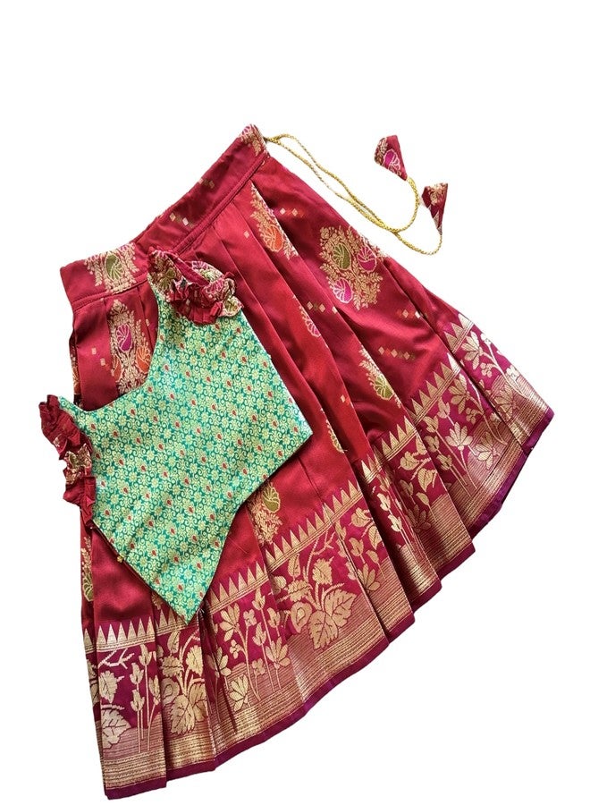 Picksparrow فستان بافاداي باتو للبنات الصغيرات من بيكسبارو / لينغا تشولي من الحرير / ملابس هندية احتفالية (كشكشة خضراء وحمراء) (أحمر، 1-2 سنوات) - Image 1