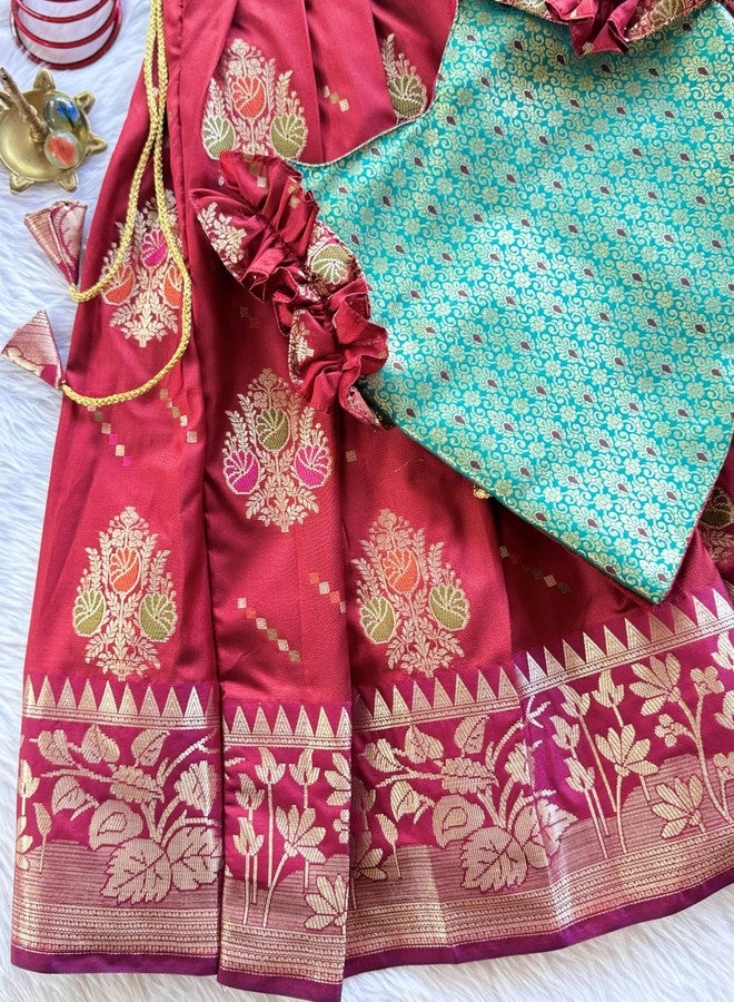 Picksparrow فستان بافاداي باتو للبنات الصغيرات من بيكسبارو / لينغا تشولي من الحرير / ملابس هندية احتفالية (كشكشة خضراء وحمراء) (أحمر، 1-2 سنوات) - Image 4