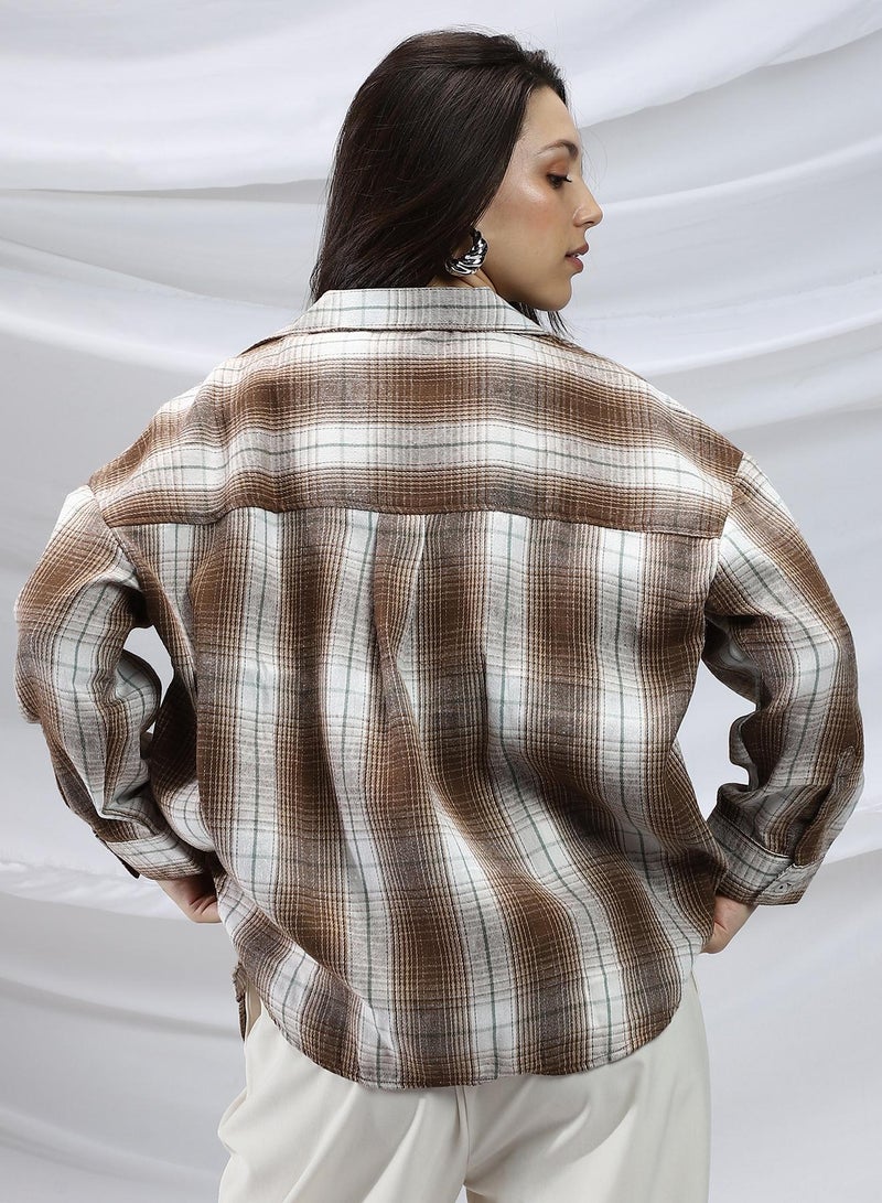 Campus Sutra Campus Sutra Women's Chocolate Brown & Cream White Gradient-Check Relaxed Shirt For Casual Wear | Spread Collar | Long Cuff Sleeves | Button Closure | Shirt Crafted With Comfort Fit For Everyday Wear  - Image 5