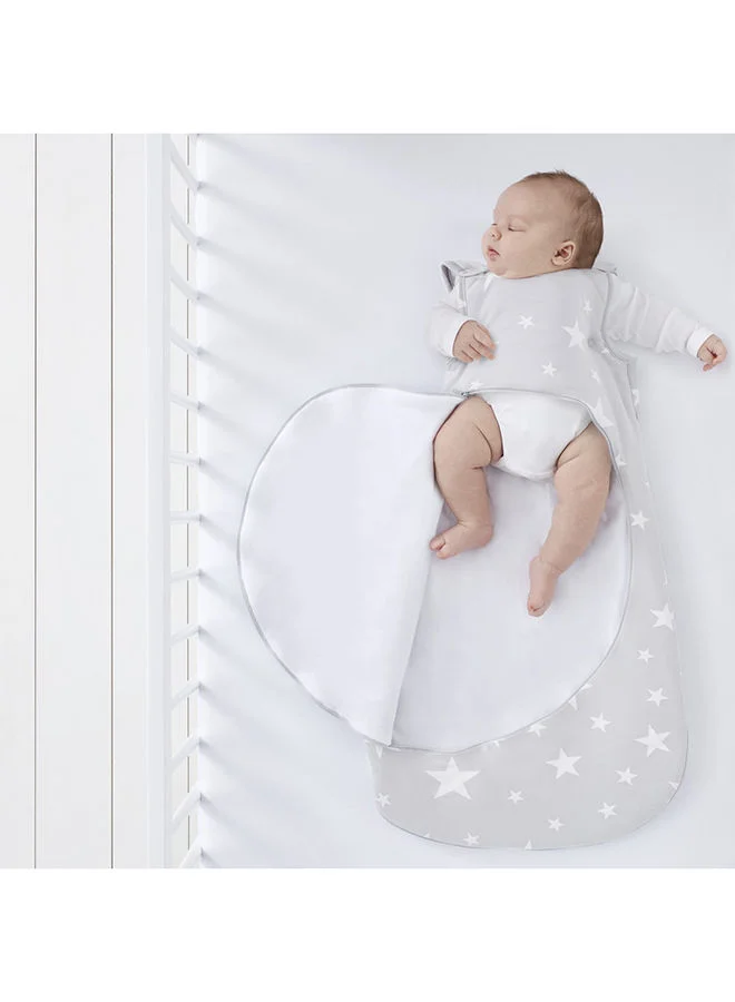 Snuz Pouch Sleeping Bag For Infant And Baby 2.5 Tog Clever Nappy Change Zip 100% Cotton Suitable From 0 To 6 Months Maximum Baby Length 68 Cm - White