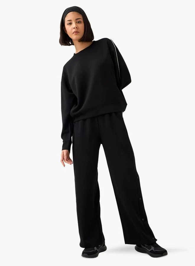آكتف Women Contrast Piping Sweatshirt