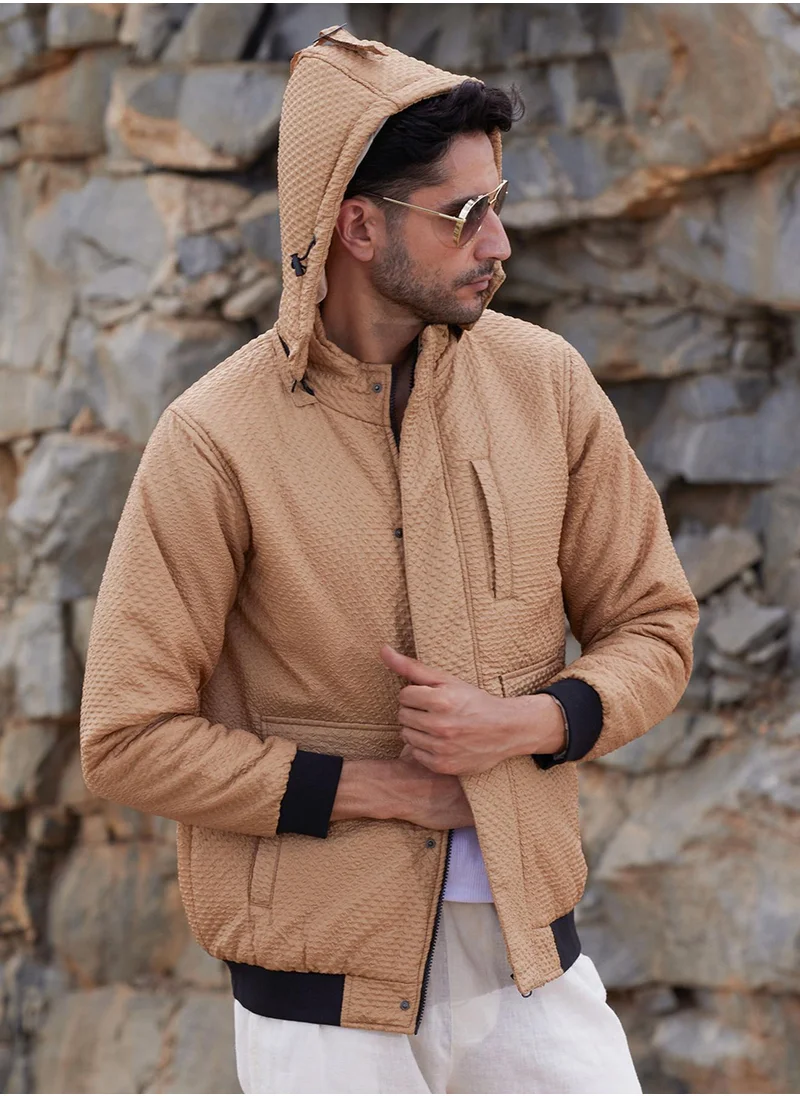 Campus Sutra Men's Beige Self-Design Diamond Puffer Jacket With Fleece Hood