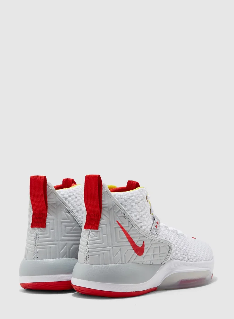 Nike Zoom Rize