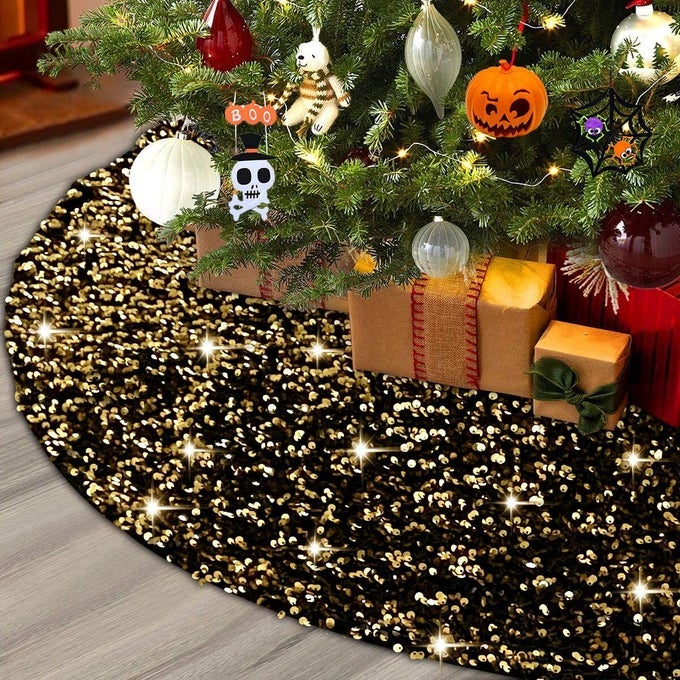 48INCHES SEQUIN TREE SKIRT GLITTER GOLDEN BLACK TREE SKIRT MAT FOR CHRISTMAS HALLOWEEN HOLIDAY TREE DECORATIONS