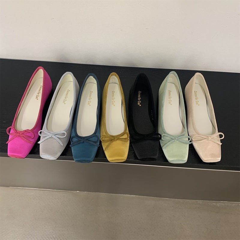 Women's Ballerina Flats with Inner Height Increase, Retro Style - Image 1