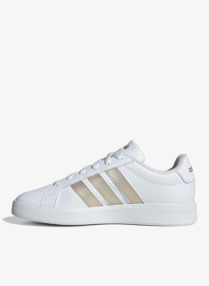 اديداس جراند كورت بيس ٣