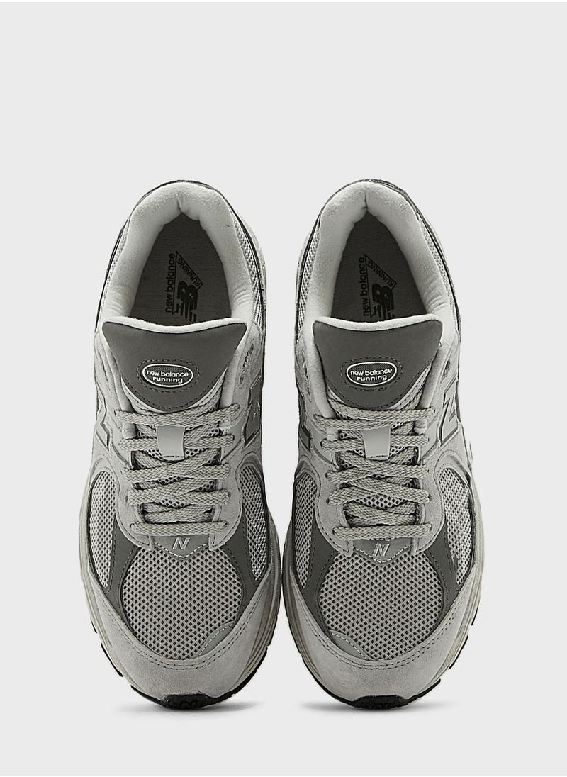 New Balance - 2002 Sneakers - Image 1