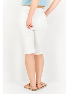 NYDJ Women Regular Fit Mid Rise Capri Stretch Jeans, White  - Image 3