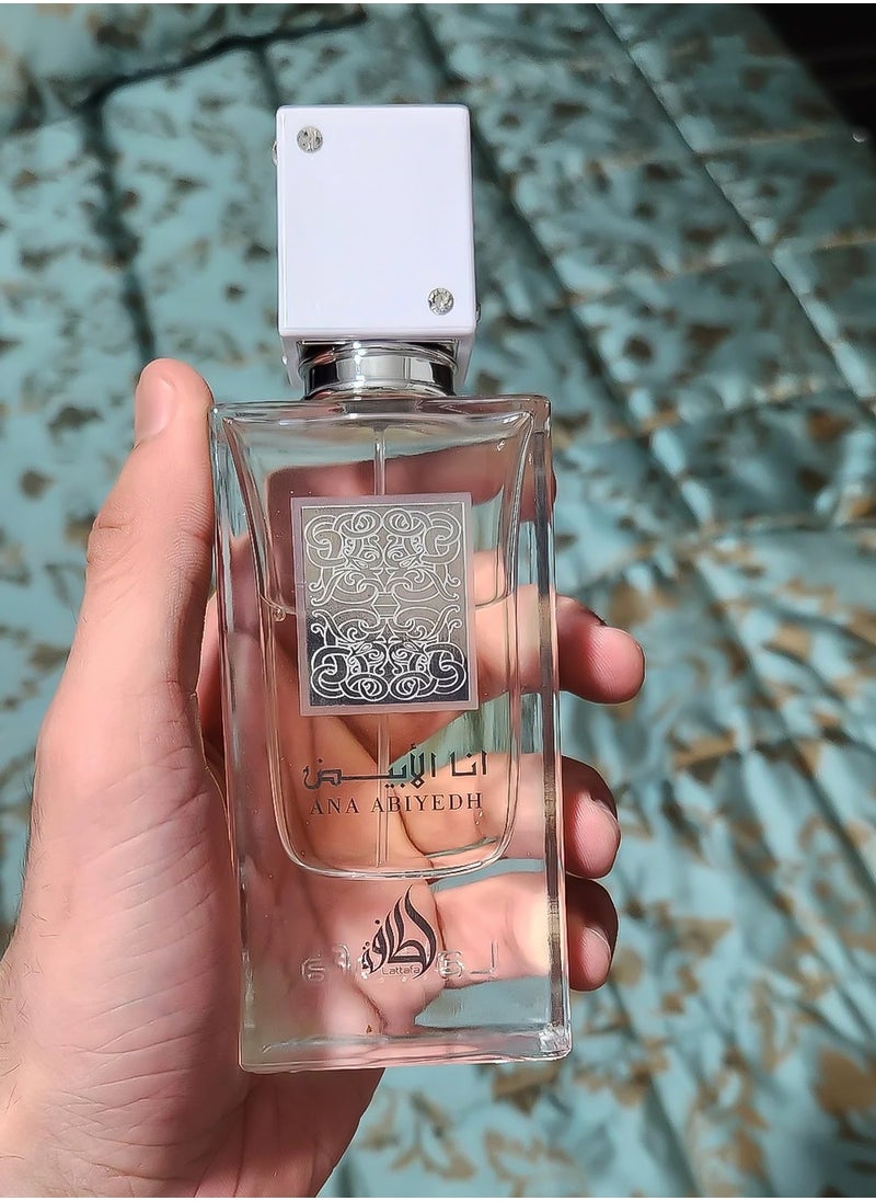 Lattafa Ana Abiyedh – Unisex Lattafa Perfume | Long Lasting Perfume with Fruity, Musk & Amber Blend | 60ml Eau De Parfum  - Image 4