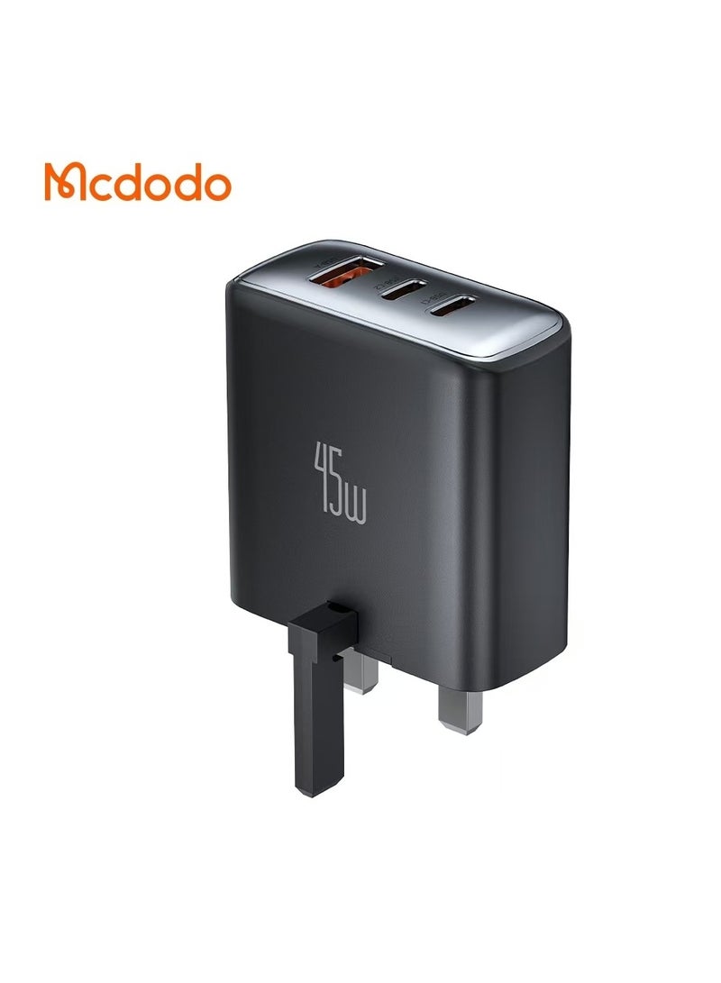 MCDODO CH-4830 45W 3-PORT FAST CHARGER - Image 2