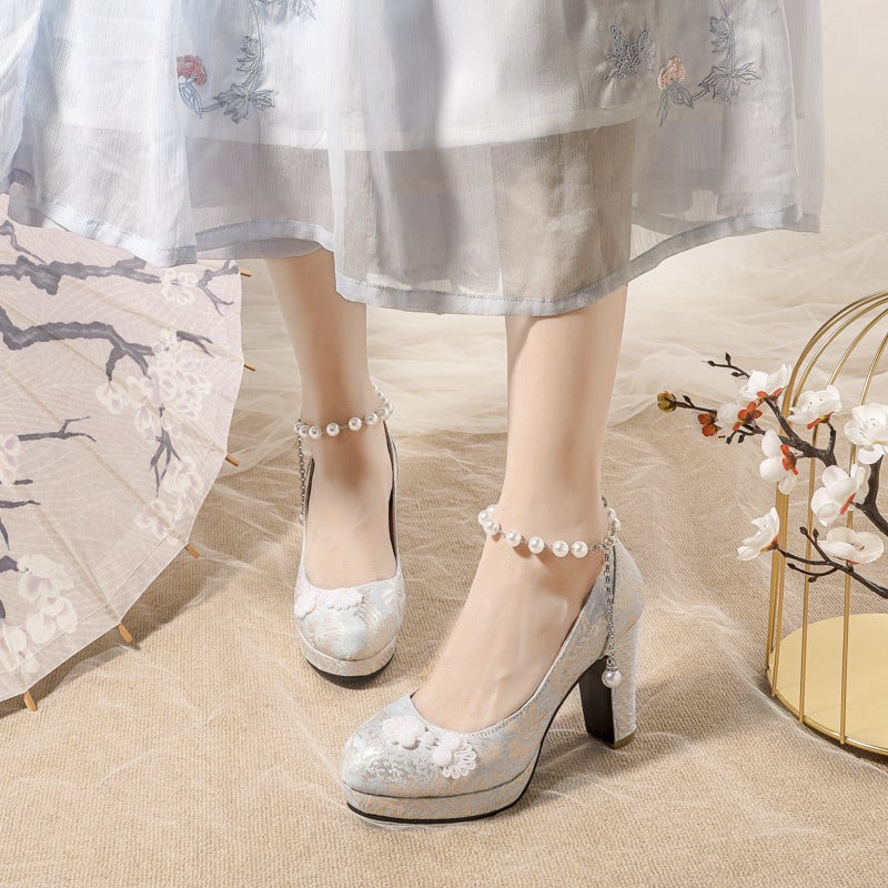 Spring 2025 Wish Supply Elegant High Heel 32-43 Plus Size New Chinese Buckle Pearl Shallow Mouth Single Shoes - Image 2
