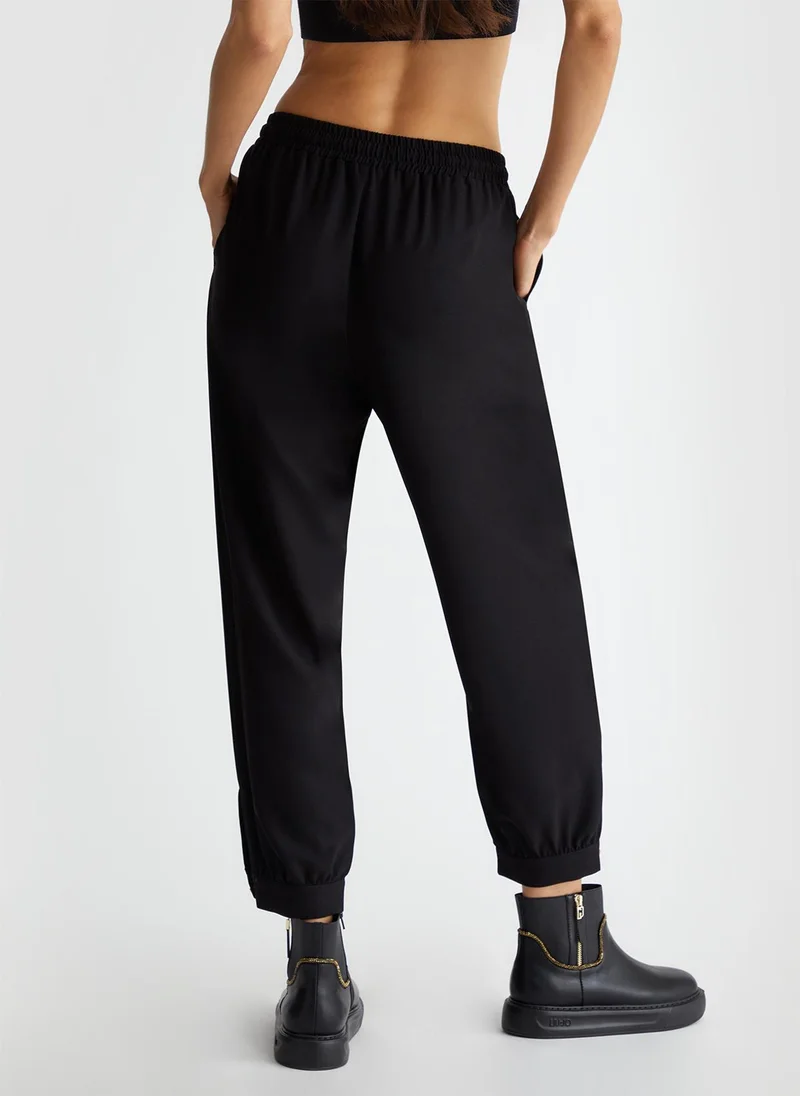 ليو جو بنطال رياضي مطاطي