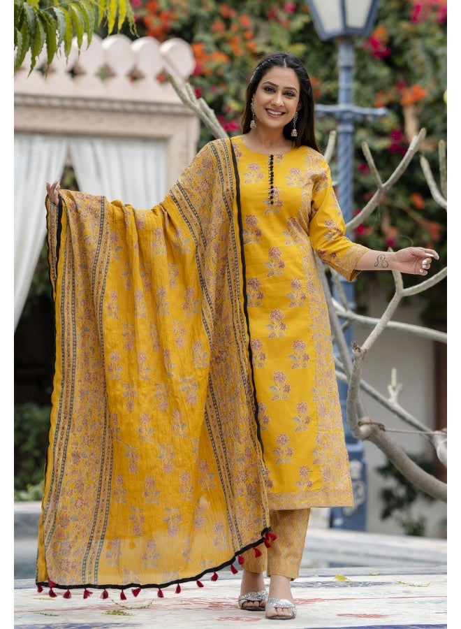 Rangeelo كُرتا صفراء مزخرفة بالأزهار للنساء - Image 1