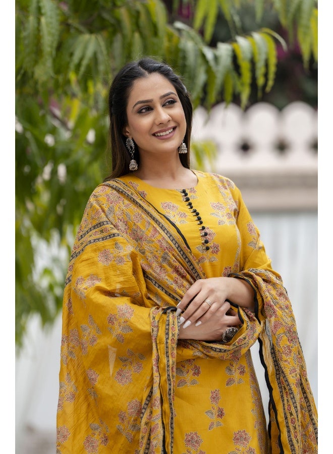 Rangeelo كُرتا صفراء مزخرفة بالأزهار للنساء - Image 4