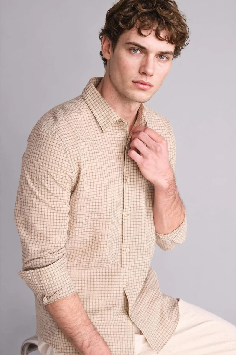 ديفاكتو Modern Fit Checked Twill Shirt