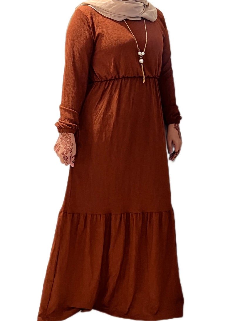 Polyester long dress with necklace