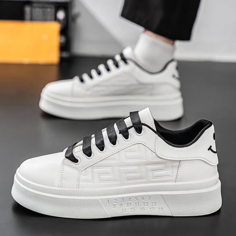 Men's Casual Low Top Sneakers - Image 4