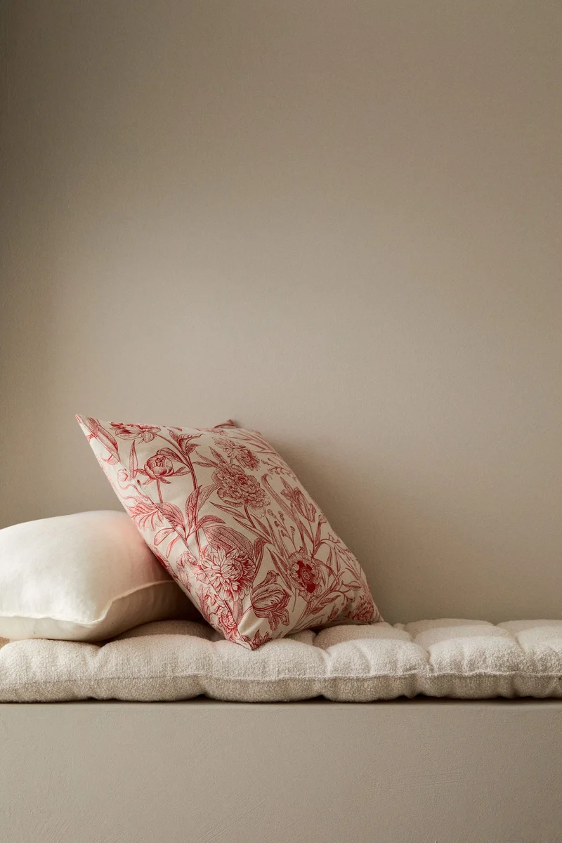 H&M Patterned cushion cover