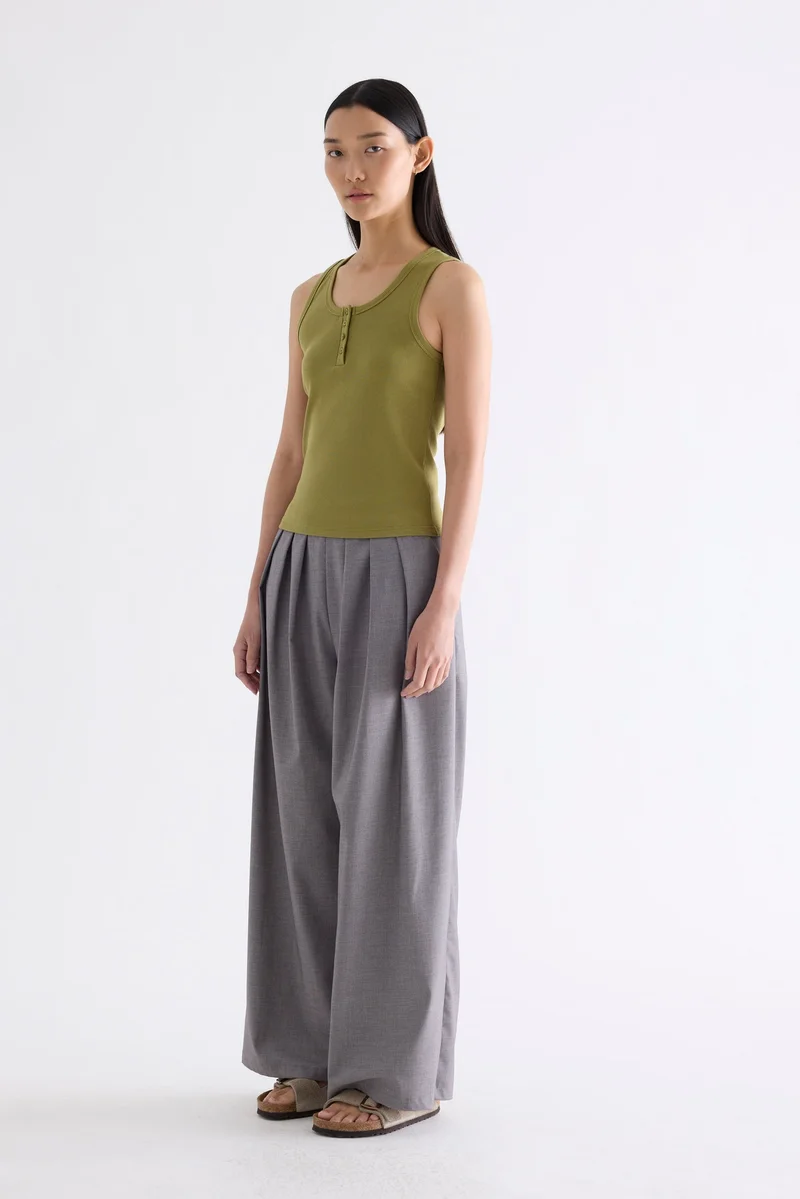 ذا اديتورز ماركت تانك مِشِر بأزرار نصفية