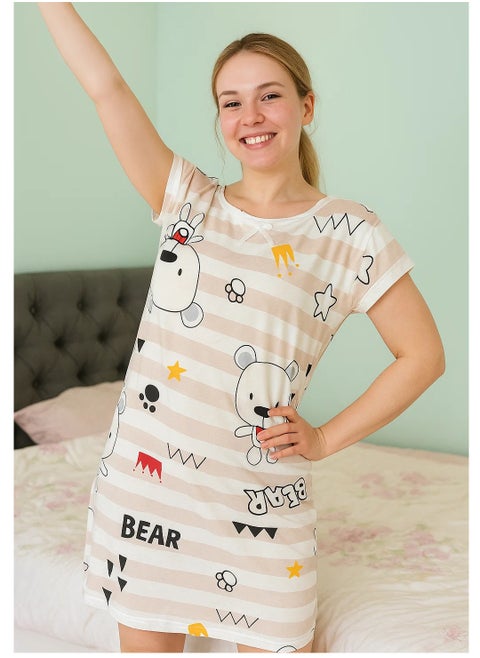 A quiet summer sleep shirt, very soft material, does not cause sweating, does not shrink, one size fits all weights and fits the body.